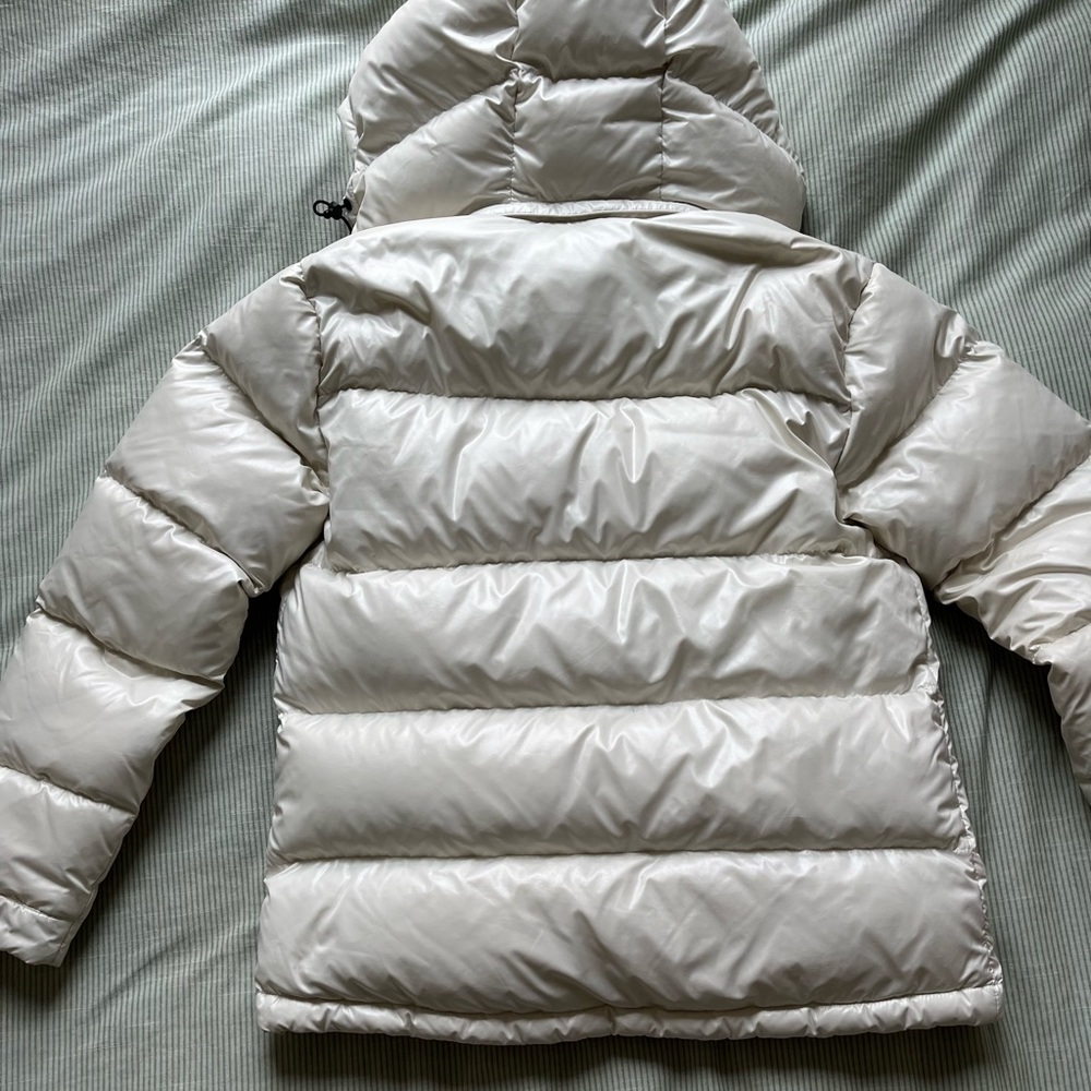 Aritzia SUPERPUFF - Picture 6 of 10